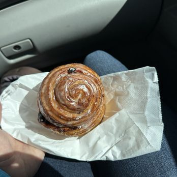 Shea Schat's - Morning roll? Cinnamon roll? Unsure, but yummy - Bakeries Near Me - Mammoth Lakes, California Shea Schat's - Morning roll? Cinnamon roll? Unsure, but yummy - Bakeries Near Me - Mammoth Lakes, California