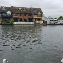 Kings Head Hotel - Next to the Broads!