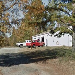Old School Mechanical Tire & Lube - Driveway