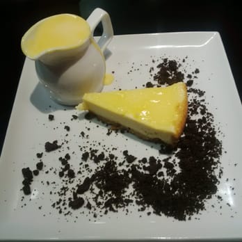 Creams Cafe - Lemon cheesecake with warm custard - Desserts Near Me - London, XGL