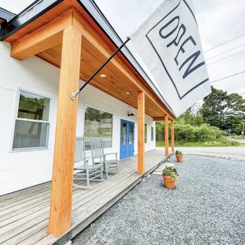 Super Secret Ice Cream - the front porch of a home - Ice Cream & Frozen Yogurt Near Me - Bethlehem, New Hampshire