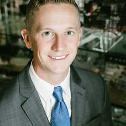 Signature Eye Care - Meet Dr. Eric Dollar, Optometrist