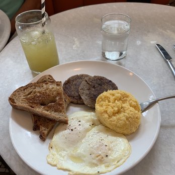 Elvie’s - Eggs, toast, sausage, grits - Breakfast & Brunch Near Me - Jackson, Mississippi Elvie’s - Eggs, toast, sausage, grits - Breakfast & Brunch Near Me - Jackson, Mississippi