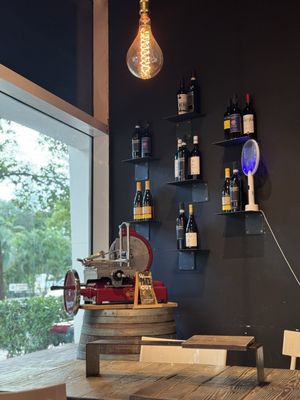 Sapido Italian Restaurant, Pizza , Wine , Market and Café by null