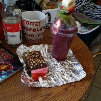Cascada Refrescante - #16 crazy boy blended with strawberries kiwi blueberry banana. And Paletas De Leche Dipped chocolate with walnuts. - Juice Bars & Smoothies Near Me - Los Angeles, California Cascada Refrescante - #16 crazy boy blended with strawberries kiwi blueberry banana. And Paletas De Leche Dipped chocolate with walnuts. - Juice Bars & Smoothies Near Me - Los Angeles, California