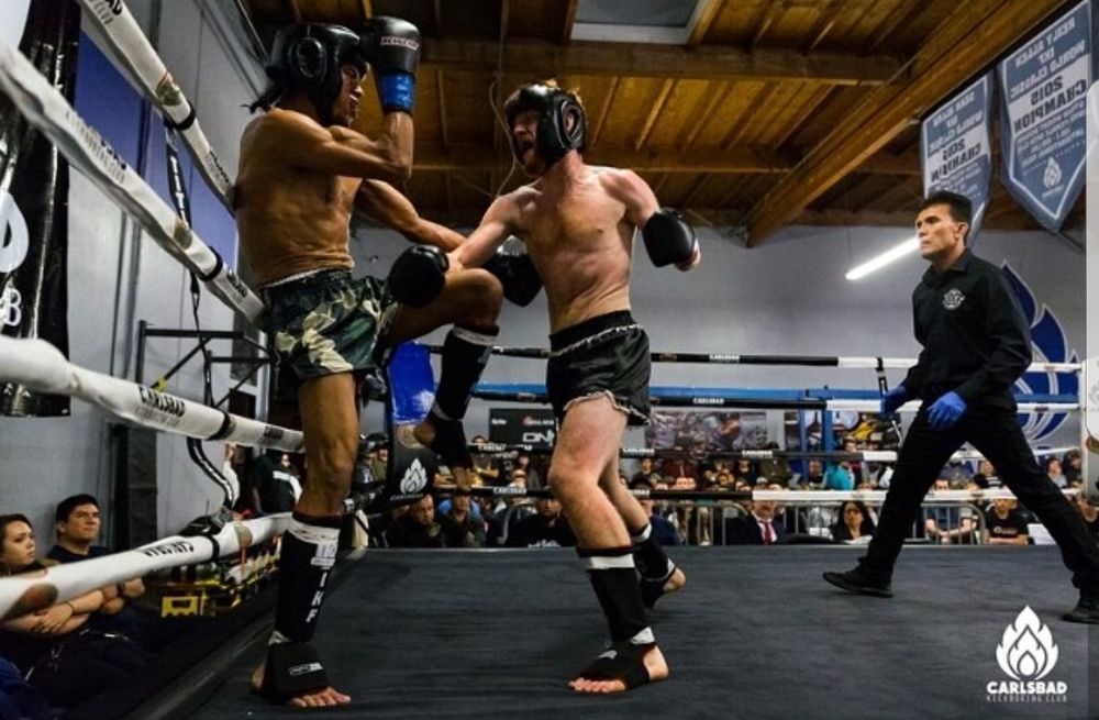 Flow Fitness in Striking Logo