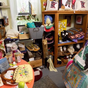 Ethnic Creations - appliqued pillows, quilts, sauna signs, birch bark earrings - Wholesale Stores Near Me - Embarrass, Minnesota Ethnic Creations - appliqued pillows, quilts, sauna signs, birch bark earrings - Wholesale Stores Near Me - Embarrass, Minnesota