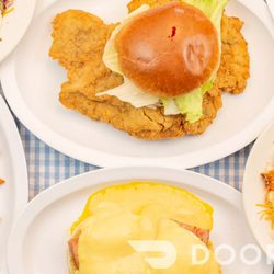 The Lapel Bulldog - Food