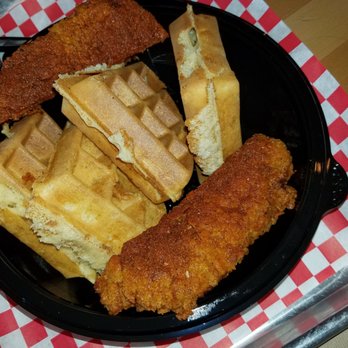 Fry the Coop - Chicken and waffles - American Near Me - Oak Lawn, Illinois Fry the Coop - Chicken and waffles - American Near Me - Oak Lawn, Illinois