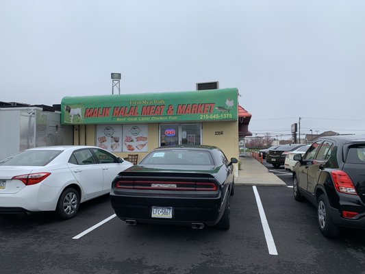 Malik Halal Meat & Market