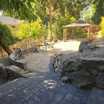 Seattle Builds - Outdoor leaving - General Contractors Near Me - Kirkland, Washington Seattle Builds - Outdoor leaving - General Contractors Near Me - Kirkland, Washington