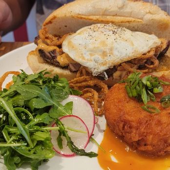 Full Goods Diner - Steak sandwich with an egg - Diners Near Me - San Antonio, Texas