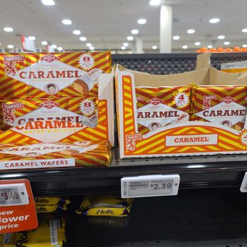 Metro - boxes of caramel on a shelf in a store - Grocery Near Me - Etobicoke, Ontario Metro - boxes of caramel on a shelf in a store - Grocery Near Me - Etobicoke, Ontario