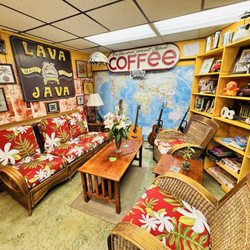 Lava Java Coffee Roasters of Maui - Love the aesthetics!