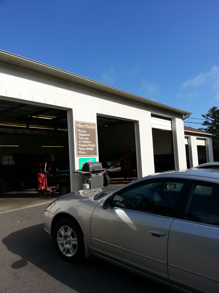 LARRY’S AUTOMOTIVE & TIRE SERVICE Updated September 2024 1452
