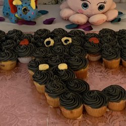 Thanks Pam at the chocolate drop shop cupcakes were adorable and tasted great !!