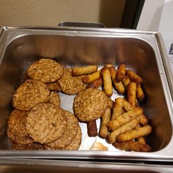 MainStay Suites Hackberry Sportsman's Lodge - That link sausage is plum disgusting.
