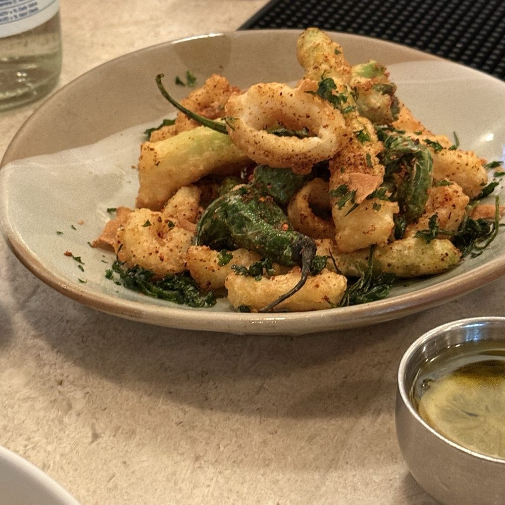 Graffiti Raw - Crispy Calamari - Seafood Near Me - Houston, Texas