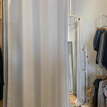 Marine Layer - Dressing rooms - Men's Clothing Near Me - San Diego, California