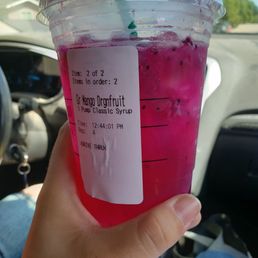 This is the second time with no coconut milk. I also asked for raw sugar and got an extra pump of syrup. Bummer.