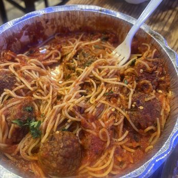 Bella Casa Vegana - Vegan Meatball Pasta - Vegan Near Me - New Haven, Connecticut