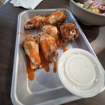 Paul's Family Restaurant - Traditional wings - Burgers Near Me - Cherokee, North Carolina Paul's Family Restaurant - Traditional wings - Burgers Near Me - Cherokee, North Carolina