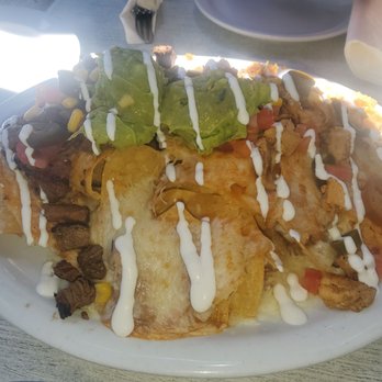 Maria Sol - 50/50 nachos - Mexican Near Me - Santa Monica, California