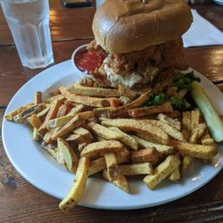 Poor Thom's Tavern - Fried chicken and kimchi sandwich
