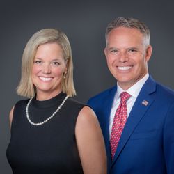 Smith Little Rock Funeral Home - Jeff and Leslie Smith, Owners