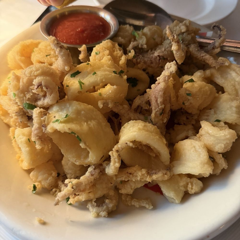 Rosebud - fried Calamari - Italian Near Me - Chicago, Illinois