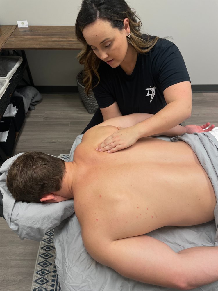 Knox Muscle Therapy Logo