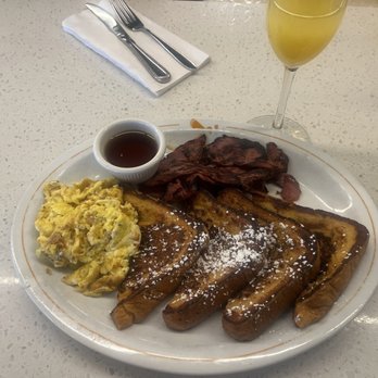 Hatch - French toast, scrambled eggs w/turkey bacon - Breakfast & Brunch Near Me - Huntington, New York