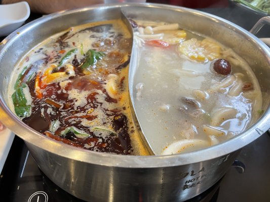 Lamei Hot Pot by null