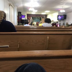 Living Waters Church - Friday night service