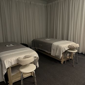 Yelp Elite Experience: Treat Time at Cloud 9 - Couples, family massage room - Yelp Events Near Me - Redmond, Washington Yelp Elite Experience: Treat Time at Cloud 9 - Couples, family massage room - Yelp Events Near Me - Redmond, Washington