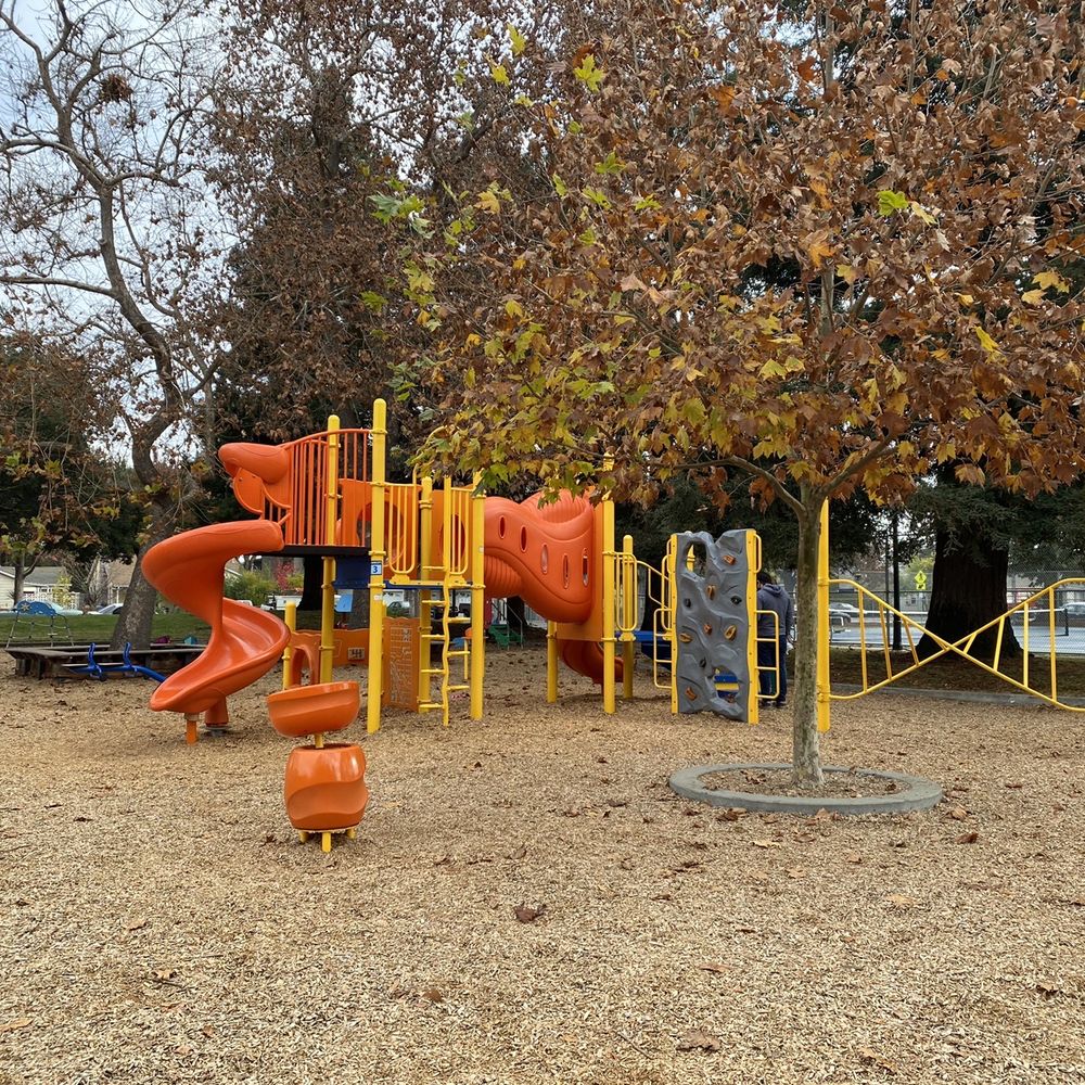 Mezes Park - Parks Near Me - Redwood City, California Mezes Park - Parks Near Me - Redwood City, California