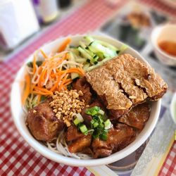 Pho Hoan My - #34- Bun Thit Nuong Chao Tim Tau Hu Ky