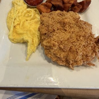 Chez Zee American Bistro - Chicken fried steak with roasted sweet potatoes - Desserts Near Me - Austin, Texas