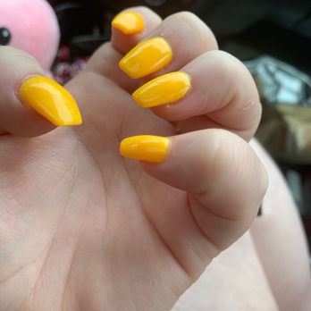 LT Nails - Nail Salons Near Me - Pawleys Island, South Carolina