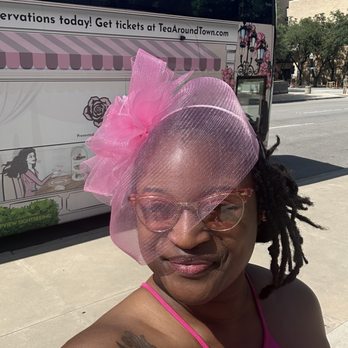 Tea Around Town - Bus Tours Near Me - Dallas, Texas