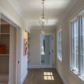 Universal Trades Handyman - Pendant lights install - Electricians Near Me Universal Trades Handyman - Pendant lights install - Electricians Near Me