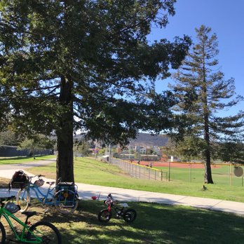 Sinsheimer Park - Ball park - Disc Golf Near Me - San Luis Obispo, California Sinsheimer Park - Ball park - Disc Golf Near Me - San Luis Obispo, California