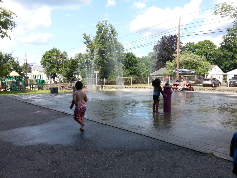 ASSABET PARK Updated September 2024 13 Photos South St & Gale St