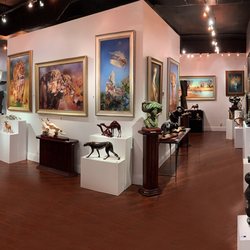 Browse large Original Paintings by acclaimed wildlife artists.
