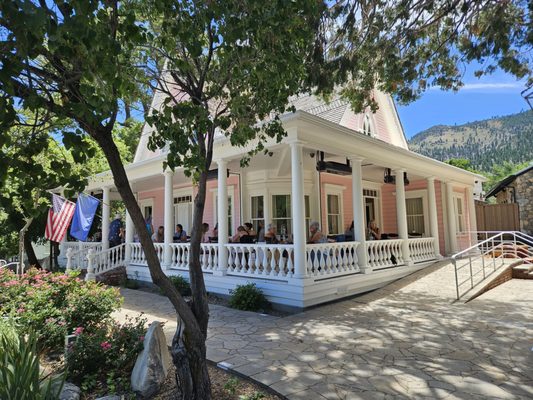 The Pink House by null