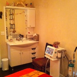 Heavenly Hands Med Spa - Treatment room
