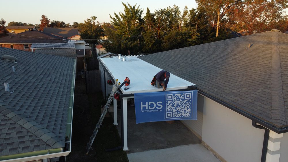 Slide of HDS Contractors