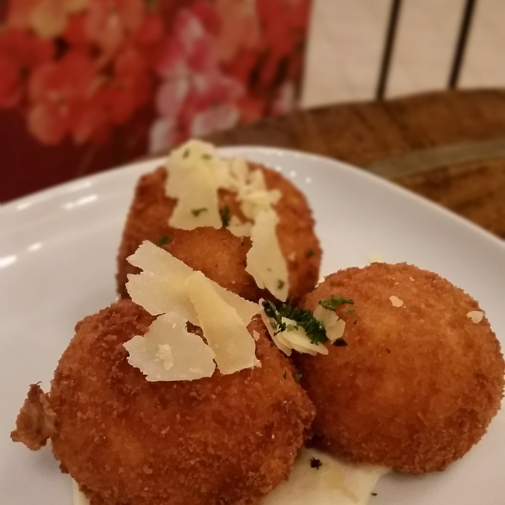 The Bank on Collins - $1 each arancini balls - Cocktail Bars Near Me - Melbourne, VIC The Bank on Collins - $1 each arancini balls - Cocktail Bars Near Me - Melbourne, VIC