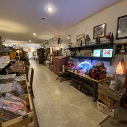 Ages Past Antique Mall - This place is great