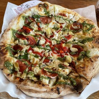 MOD Pizza - Fast Food Near Me - Blue Springs, Missouri